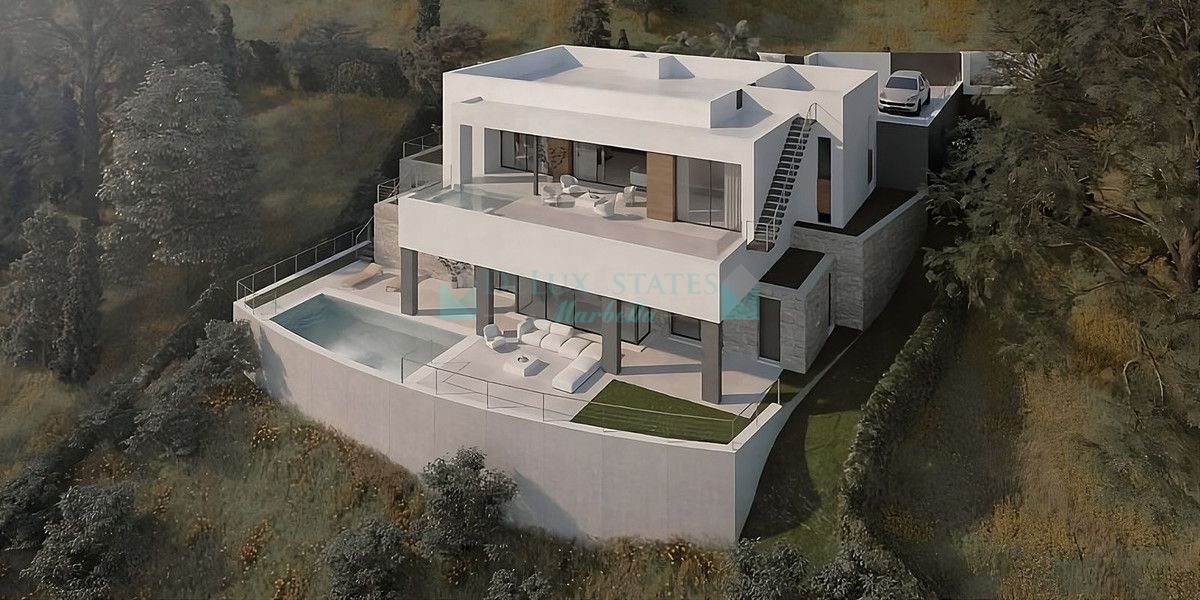 Residential Plot for sale in Elviria, Marbella East