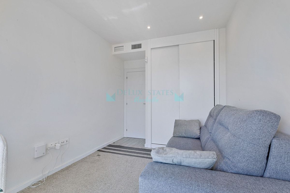 Apartamento en venta en Nueva Andalucia