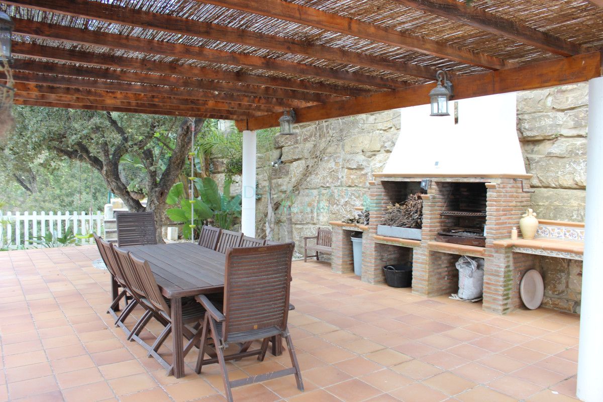 Villa for sale in Artola, Marbella East