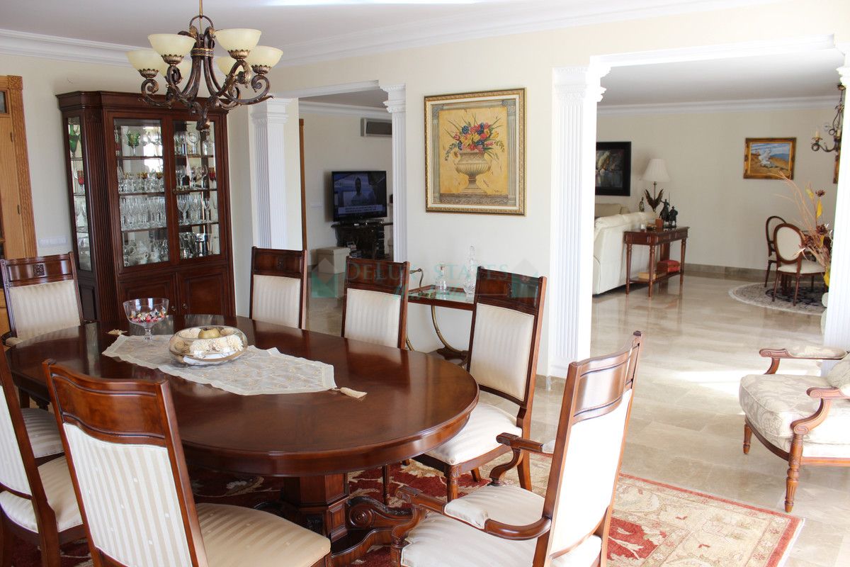 Villa for sale in Artola, Marbella East