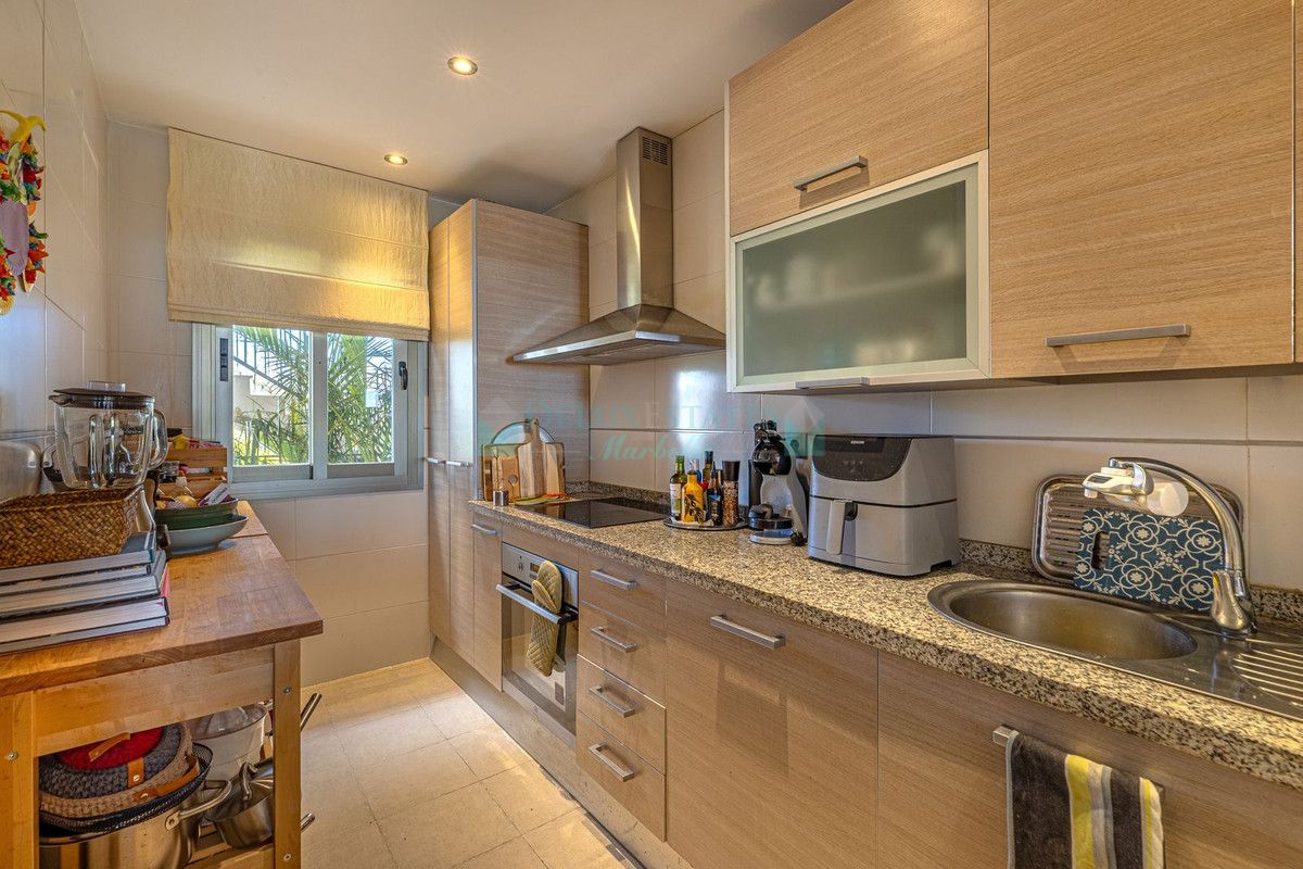 Apartamento en venta en Selwo, Estepona