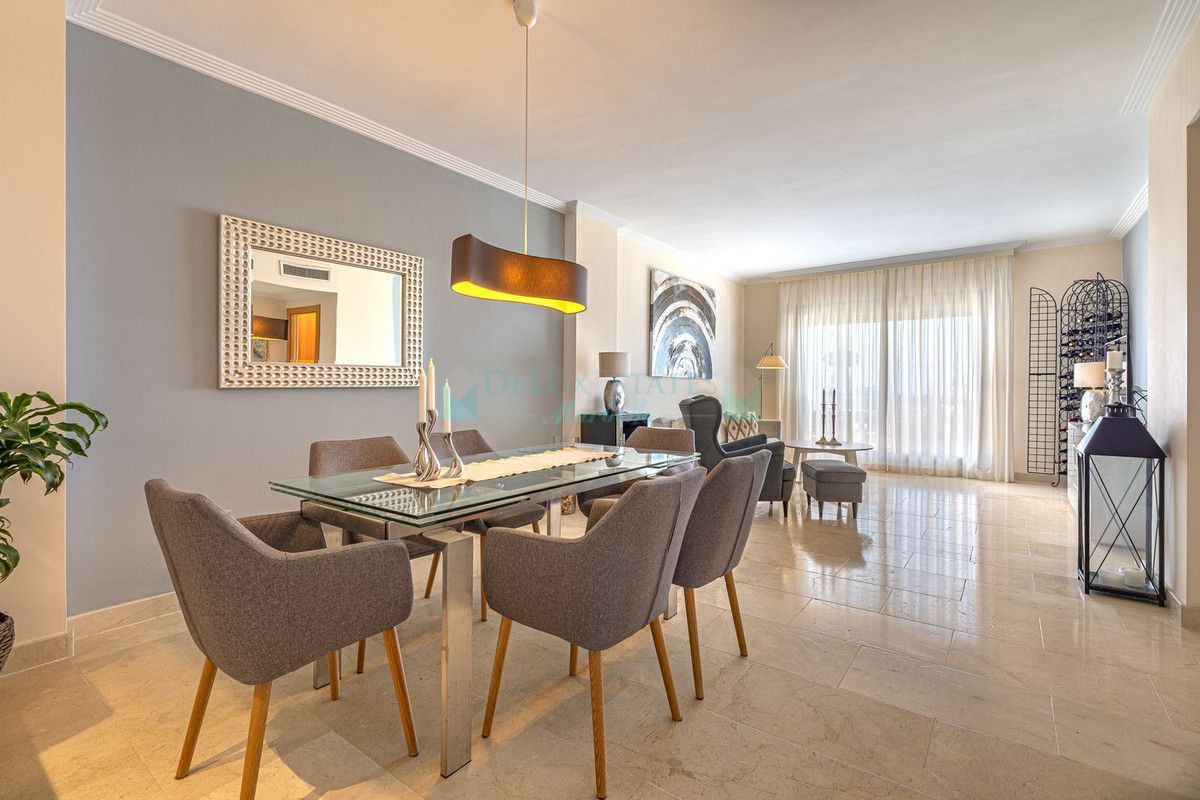 Apartamento en venta en Selwo, Estepona