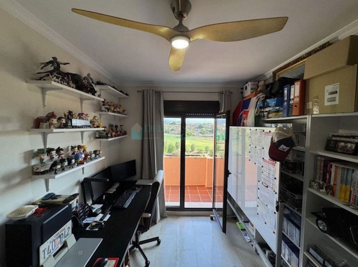 Town House for sale in Estepona