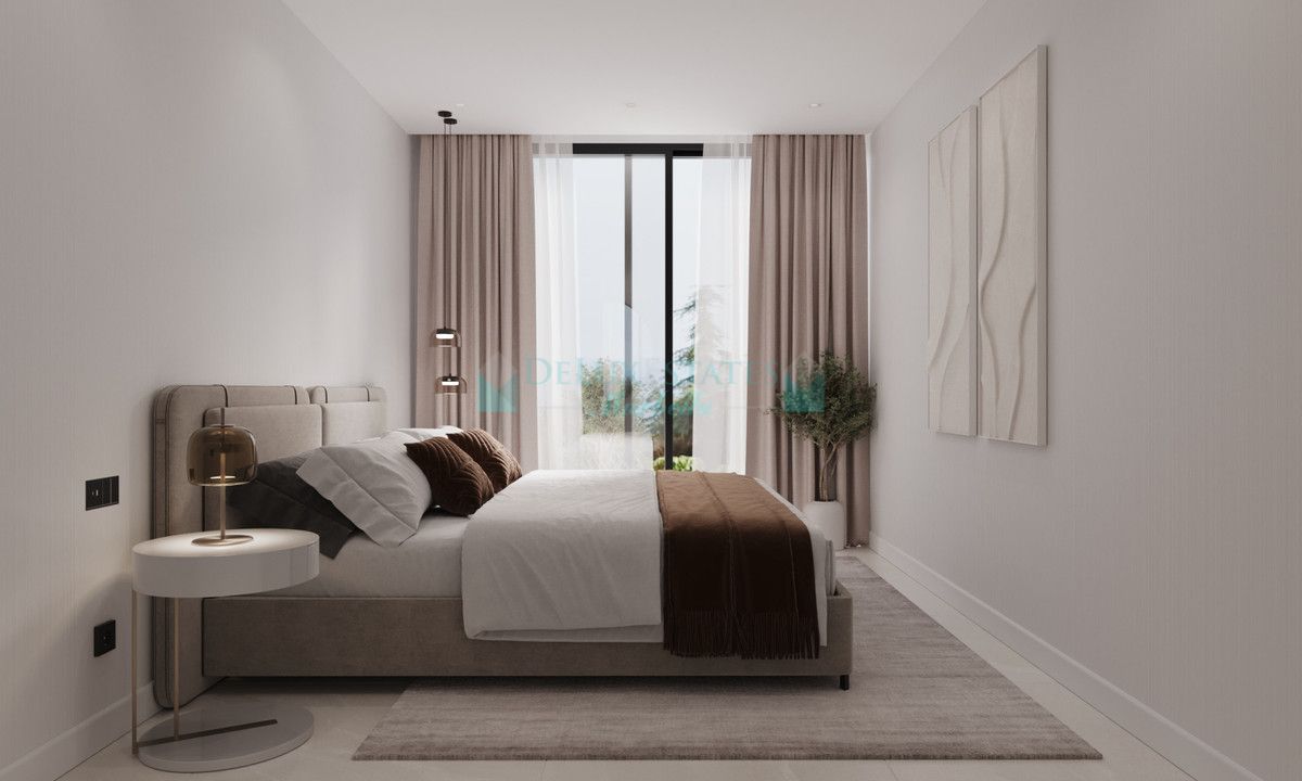 Apartment for sale in New Golden Mile, Estepona