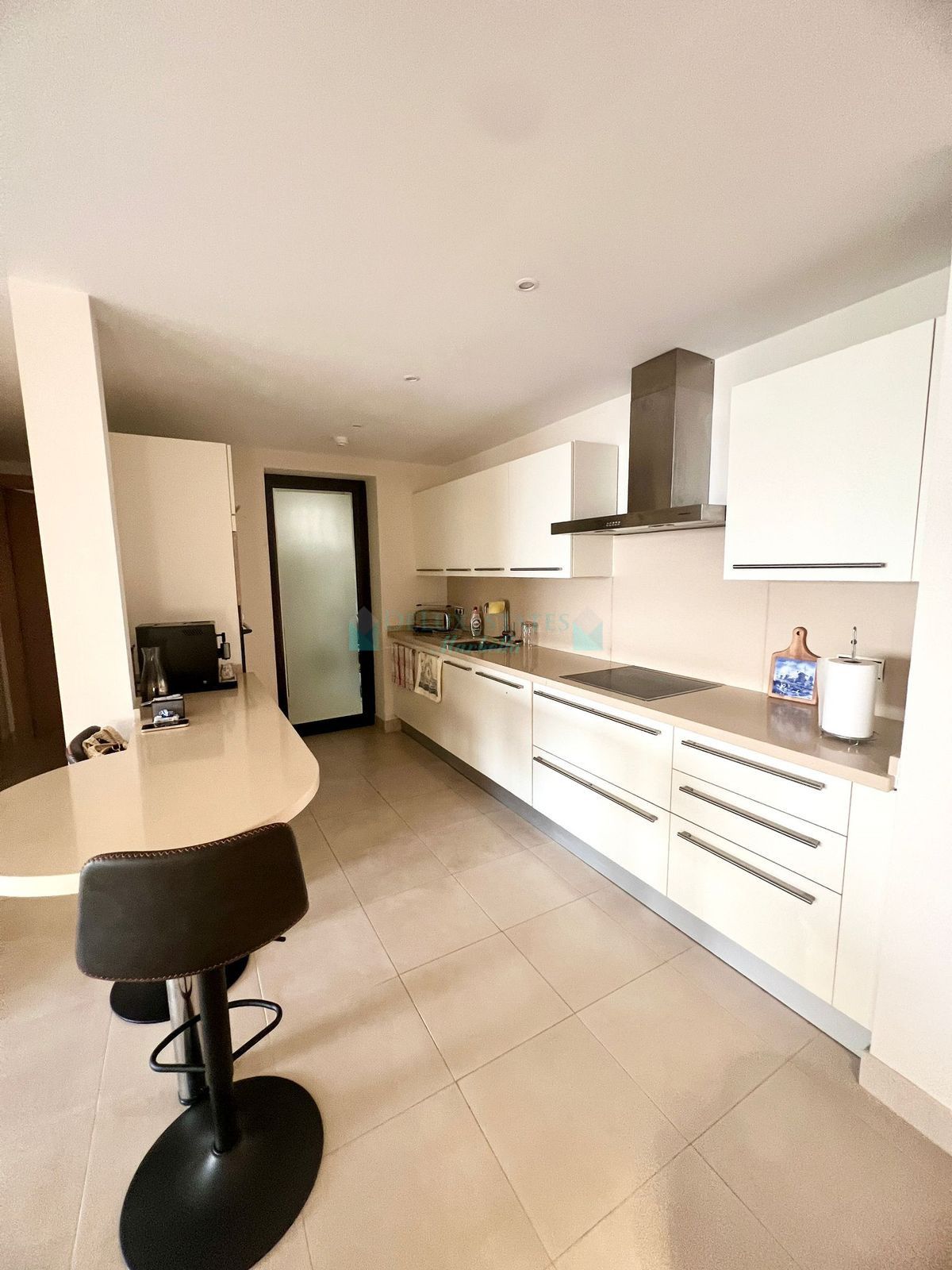 Ground Floor Apartment for sale in Los Altos de los Monteros, Marbella East