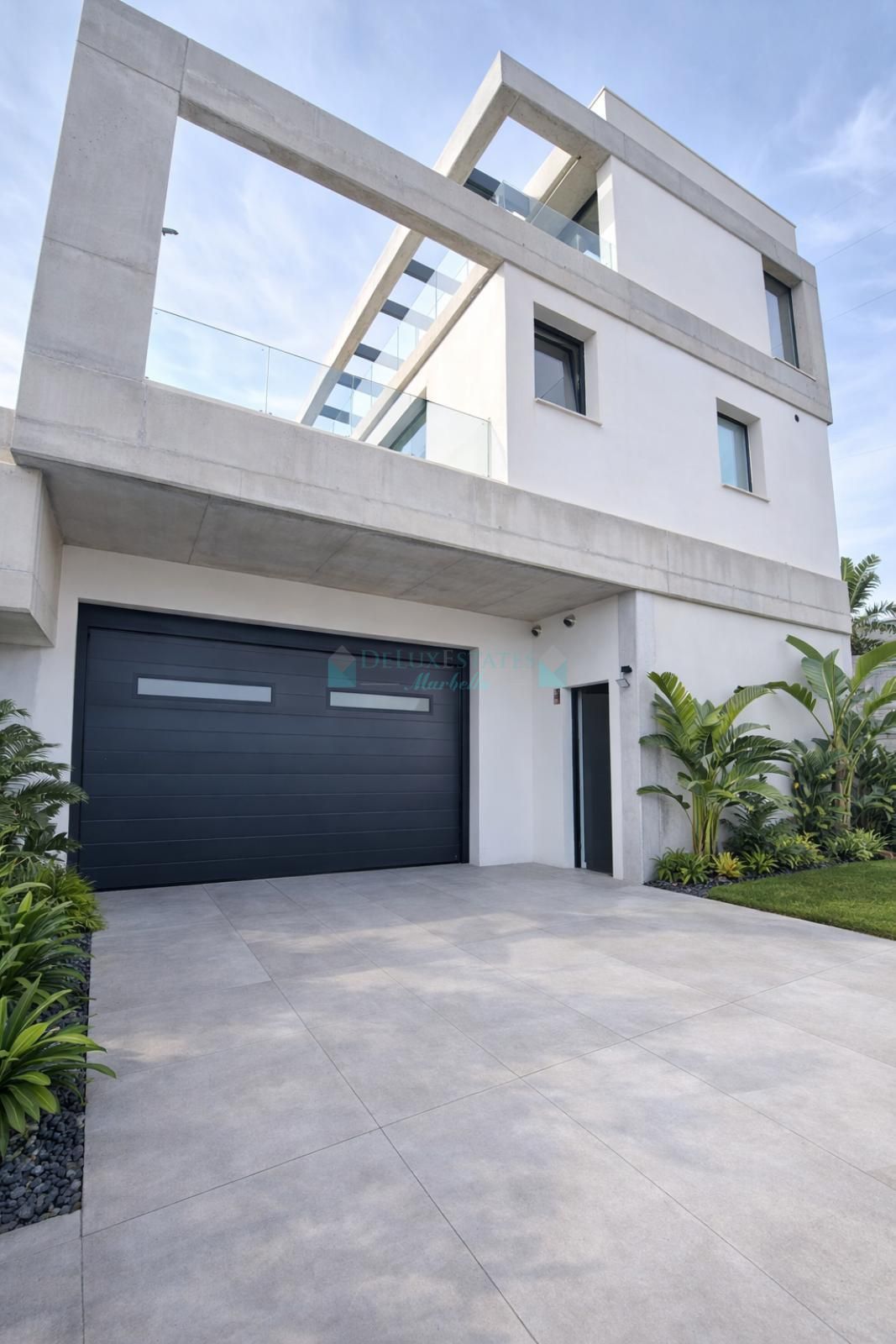 Villa en venta en Nueva Andalucia