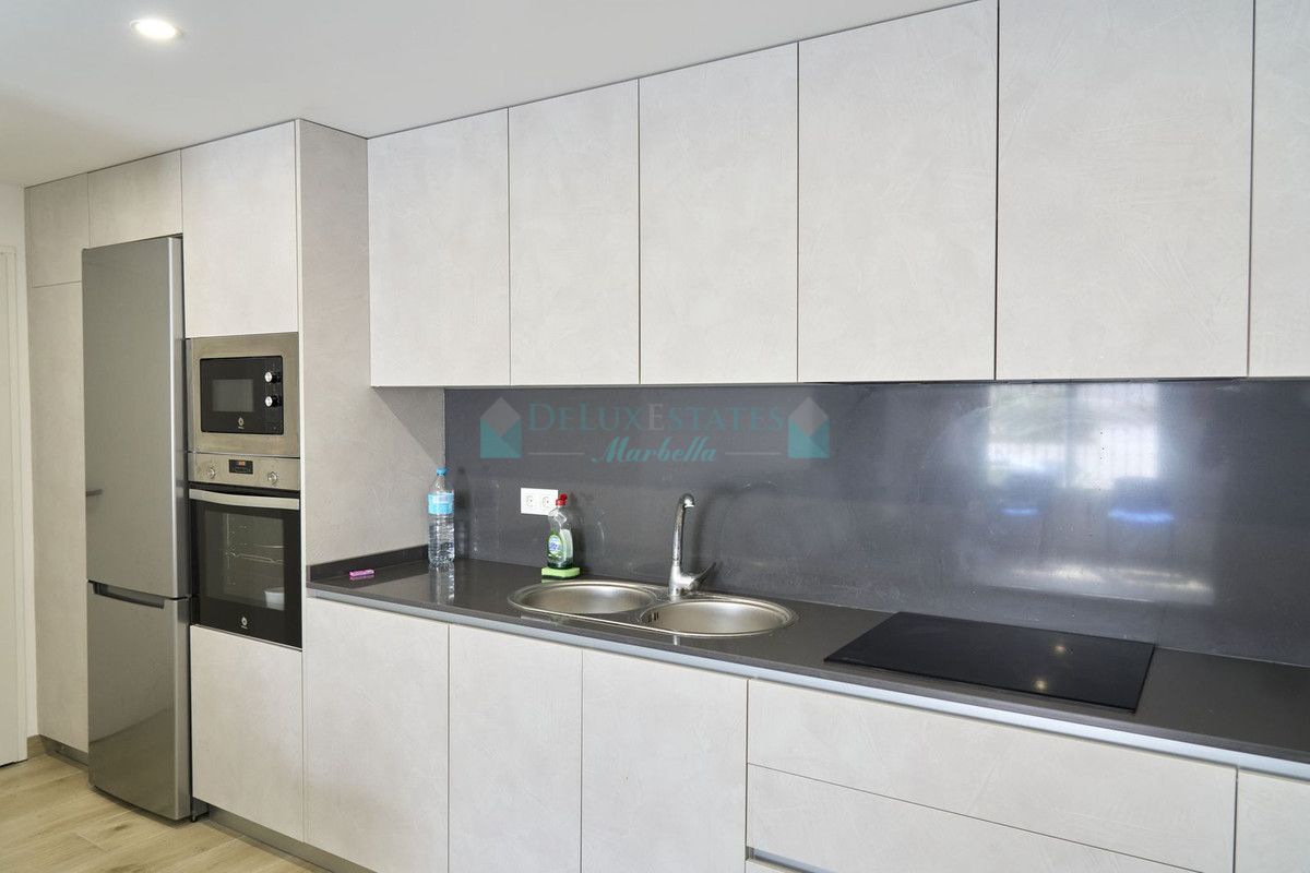 Ground Floor Apartment for sale in Estepona