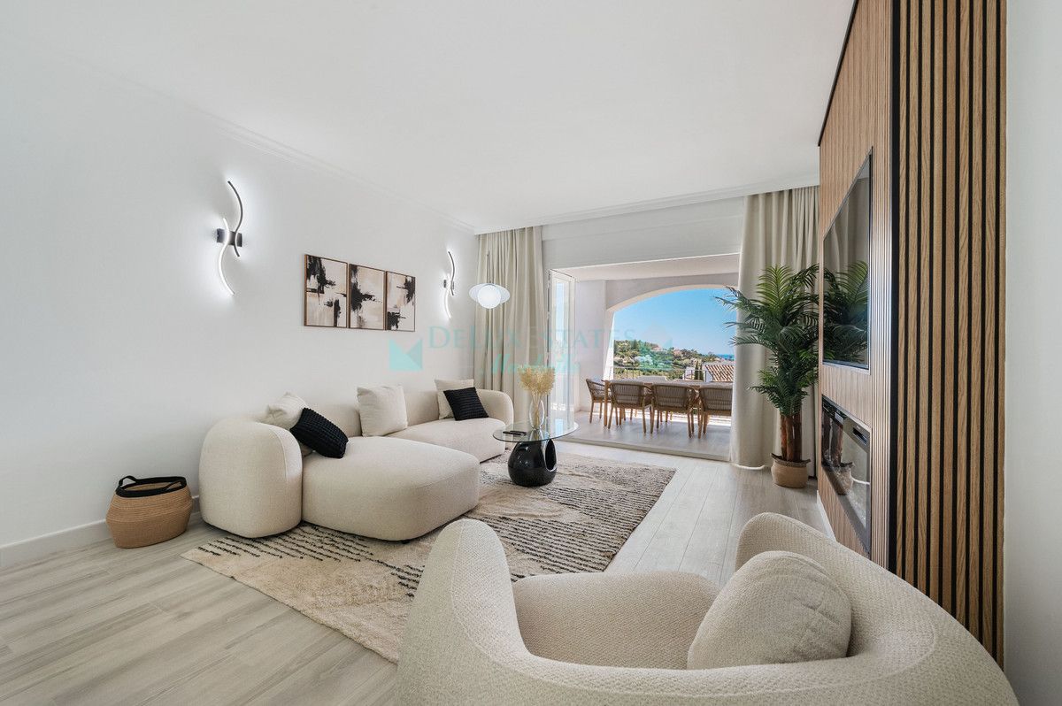 Apartamento en venta en Benahavis