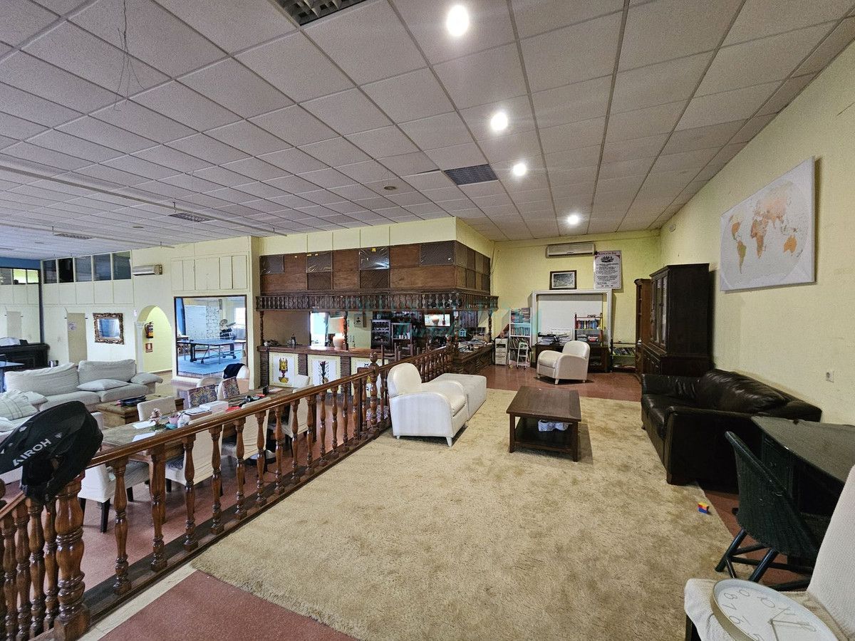 Business for sale in Estepona