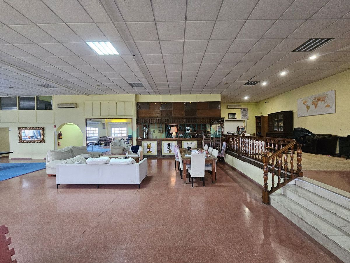 Business for sale in Estepona