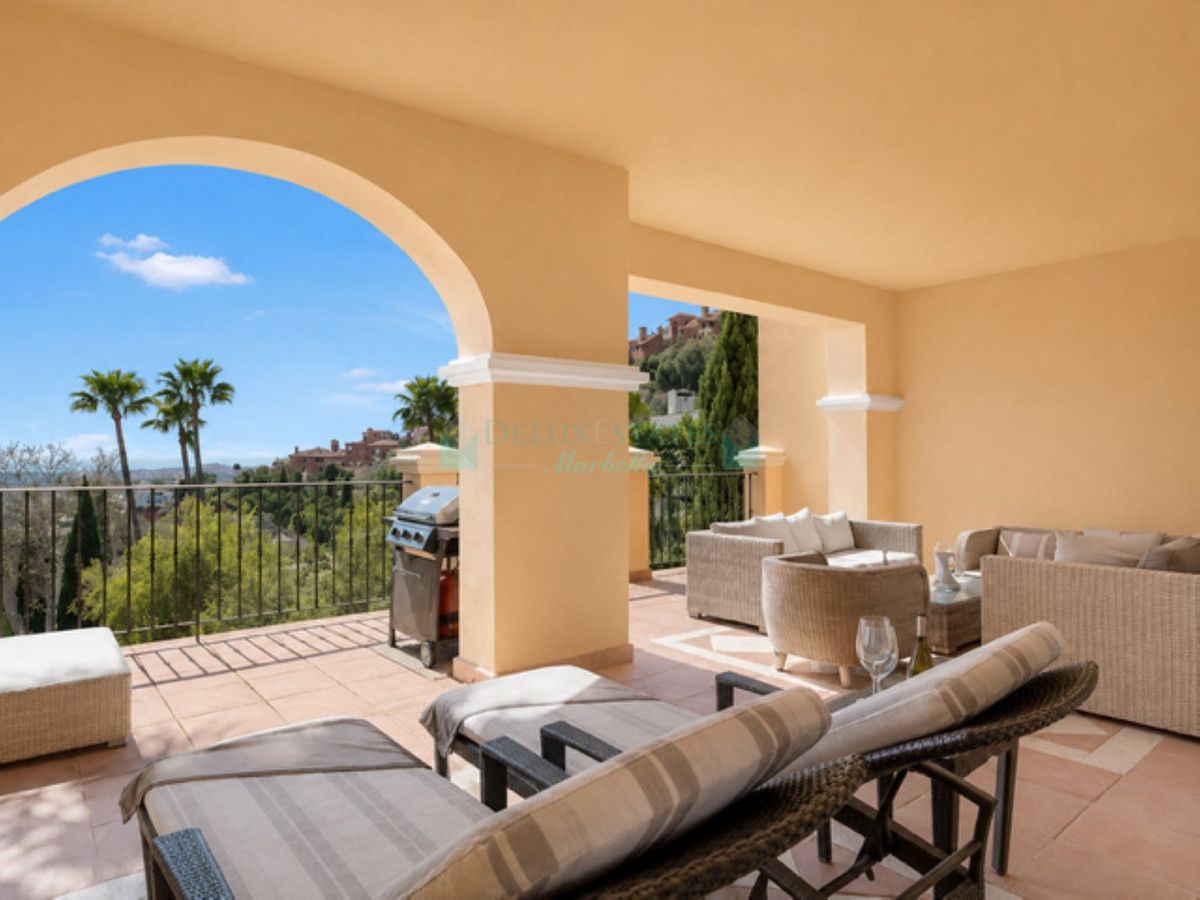 Ground Floor Apartment for sale in La Quinta, Benahavis