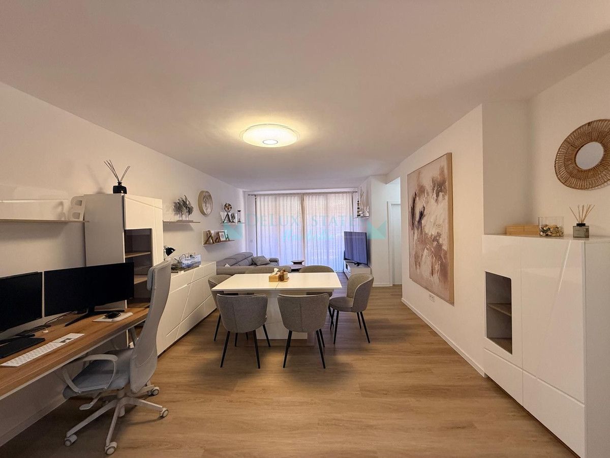 Apartment for rent in Estepona