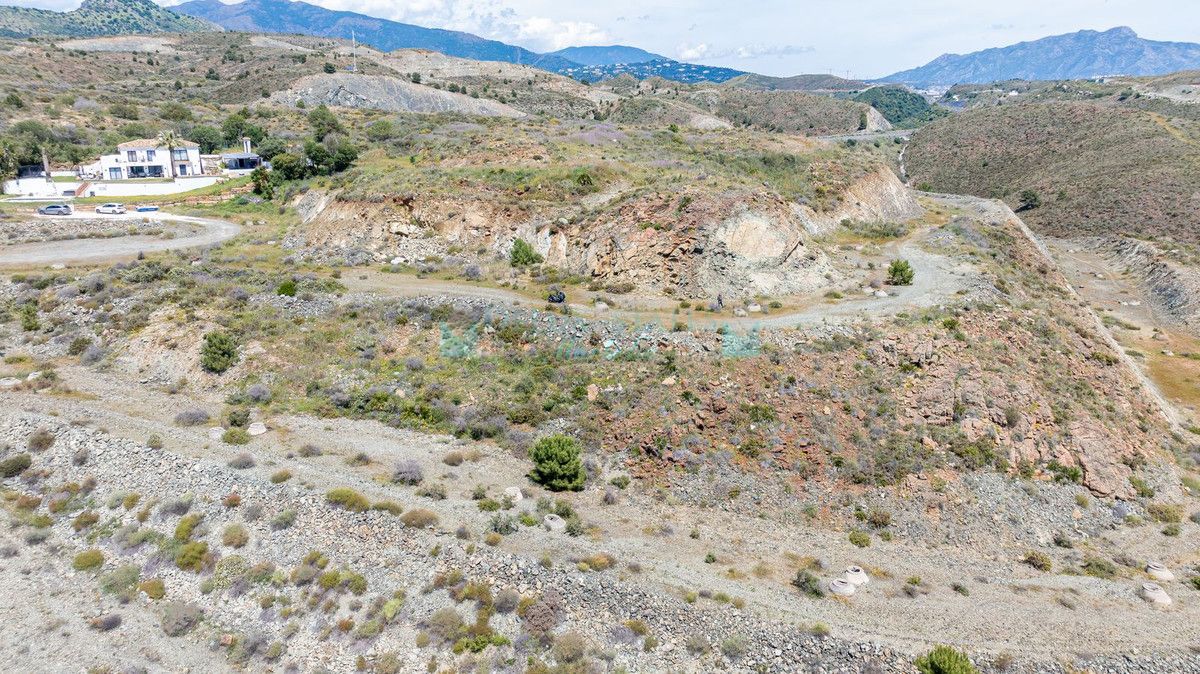 Residential Plot for sale in Benahavis