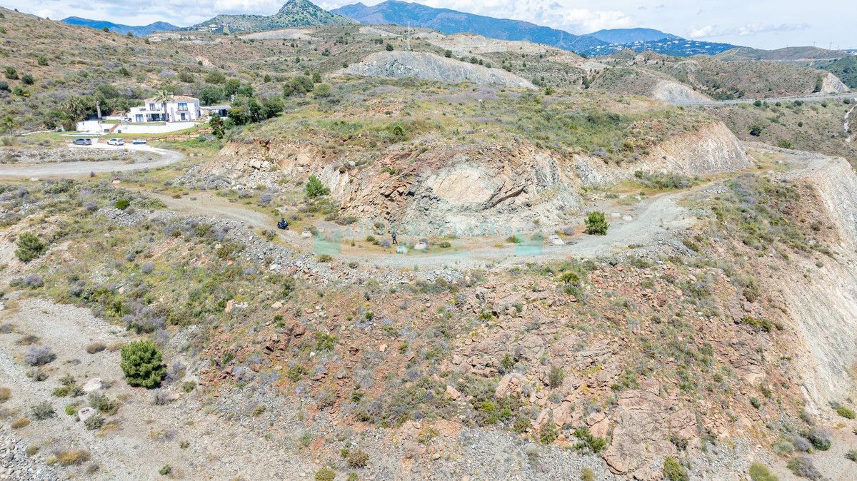 Residential Plot for sale in Benahavis