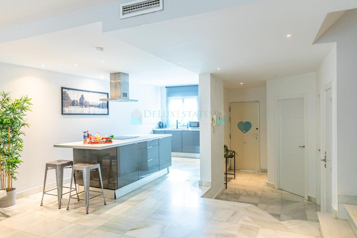 Town House for rent in Nueva Andalucia