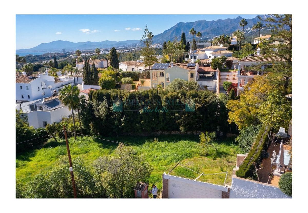 Residential Plot for sale in El Rosario, Marbella East