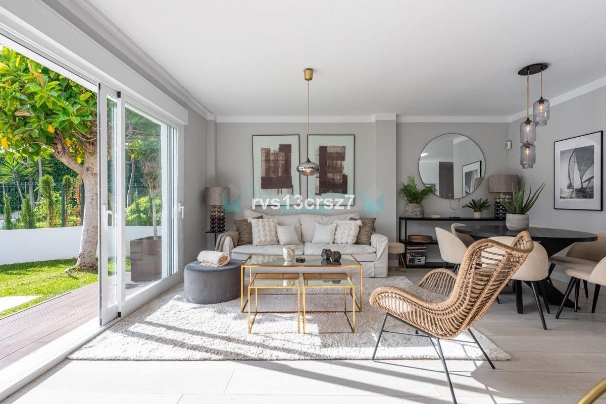 Ground Floor Apartment for sale in Nueva Andalucia