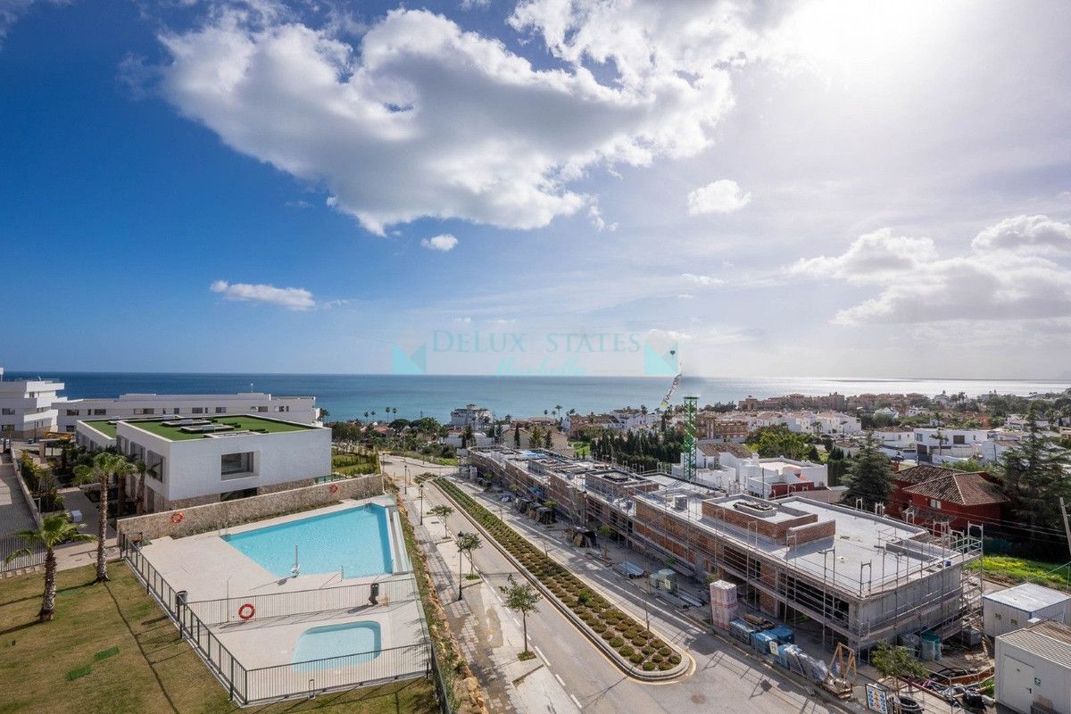 Penthouse for sale in Estepona