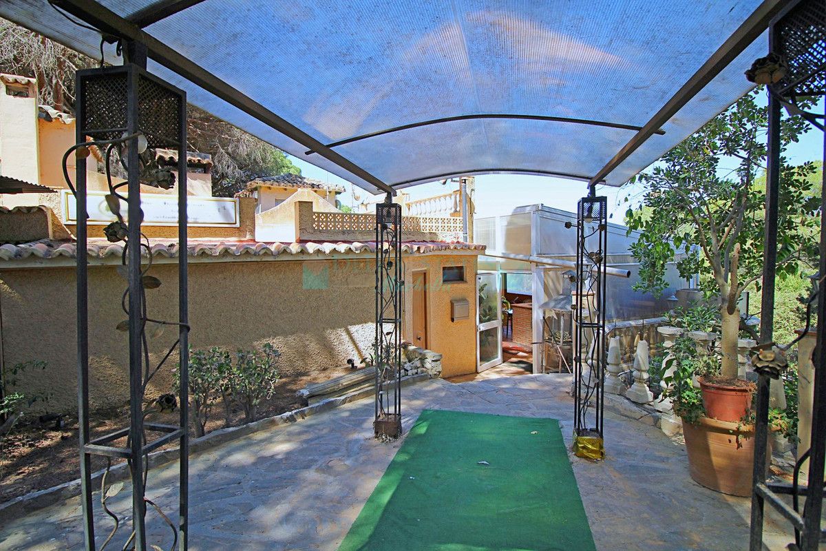 Bar for sale in Marbesa, Marbella East