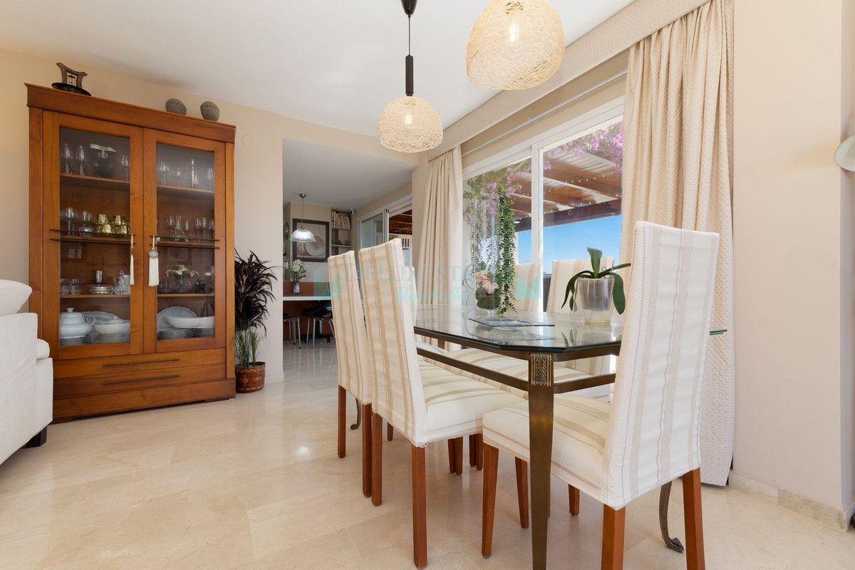 Penthouse for sale in Estepona