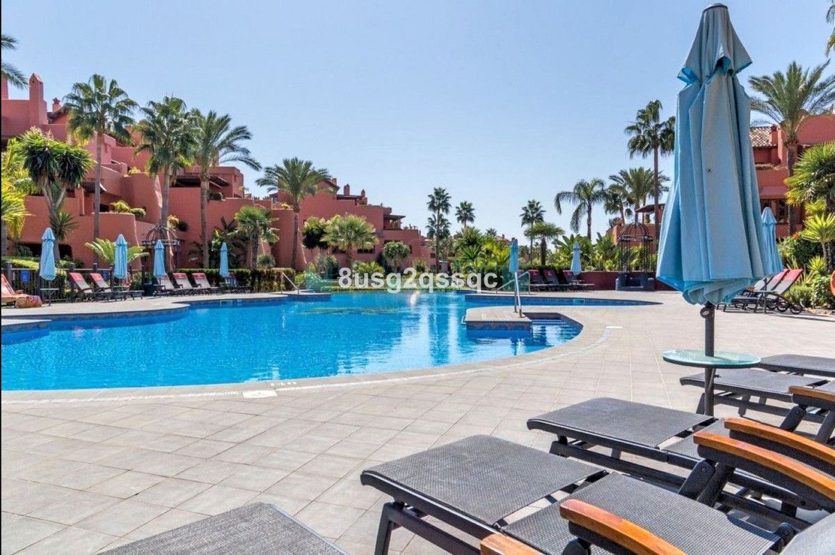 Semi Detached Villa for sale in Estepona