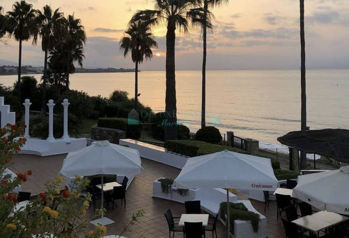 Penthouse for sale in Estepona