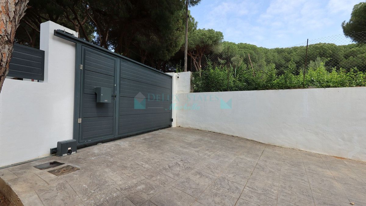 Villa en venta en Artola, Marbella Este