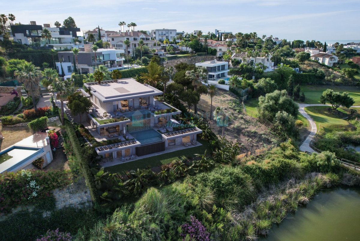 Residential Plot for sale in Atalaya, Estepona