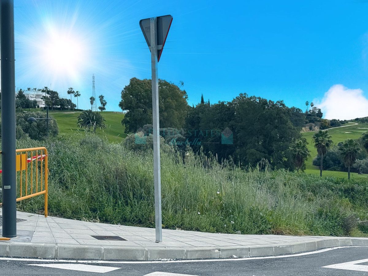 Residential Plot for sale in Estepona