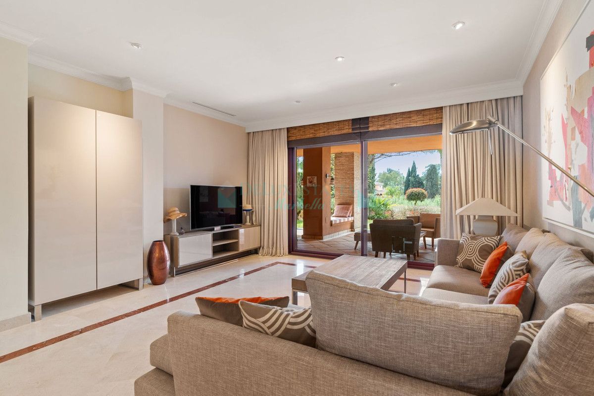 Ground Floor Apartment for rent in Bahia de Marbella, Marbella East