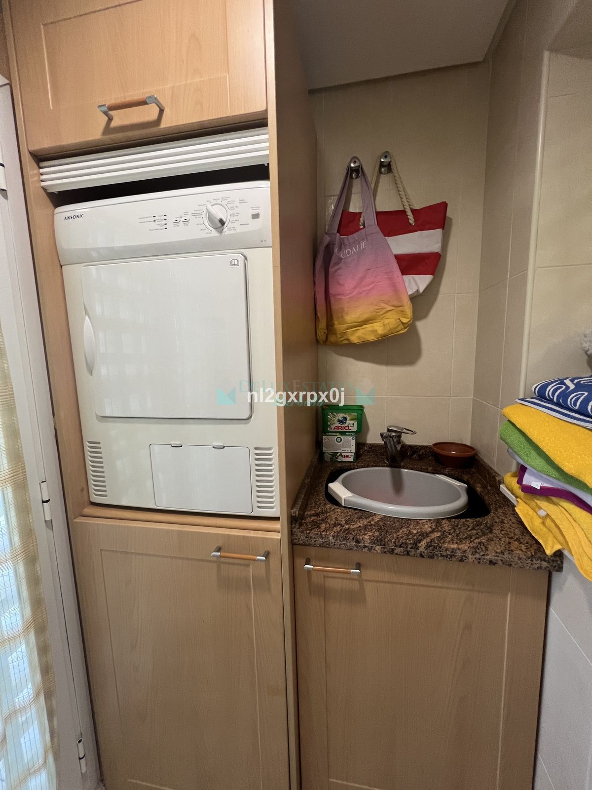 Villa Pareada en venta en Costalita, Estepona