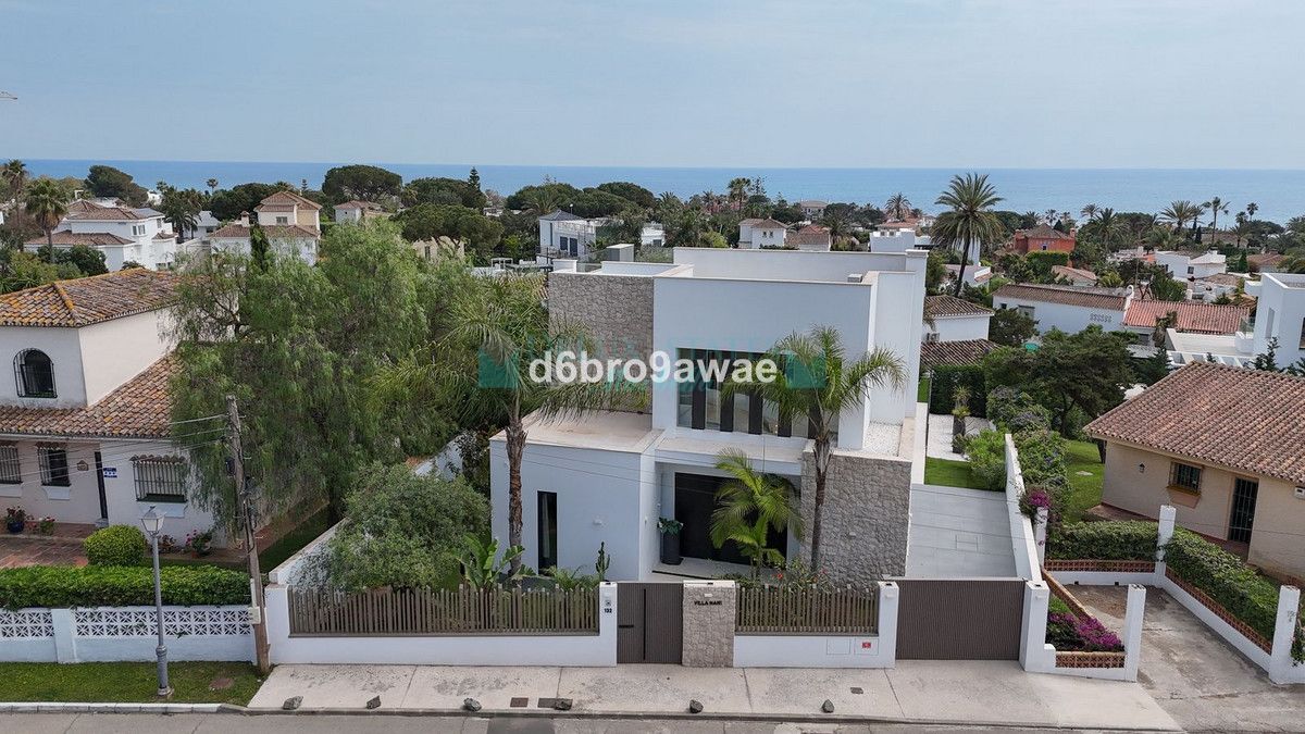 Villa en venta en Marbesa, Marbella Este