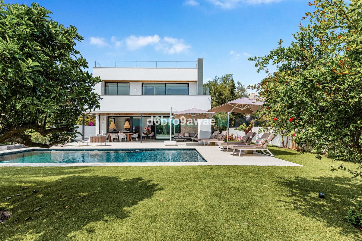 Villa en venta en Marbesa, Marbella Este