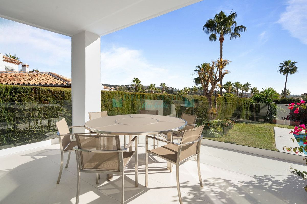 Villa for sale in Elviria, Marbella East
