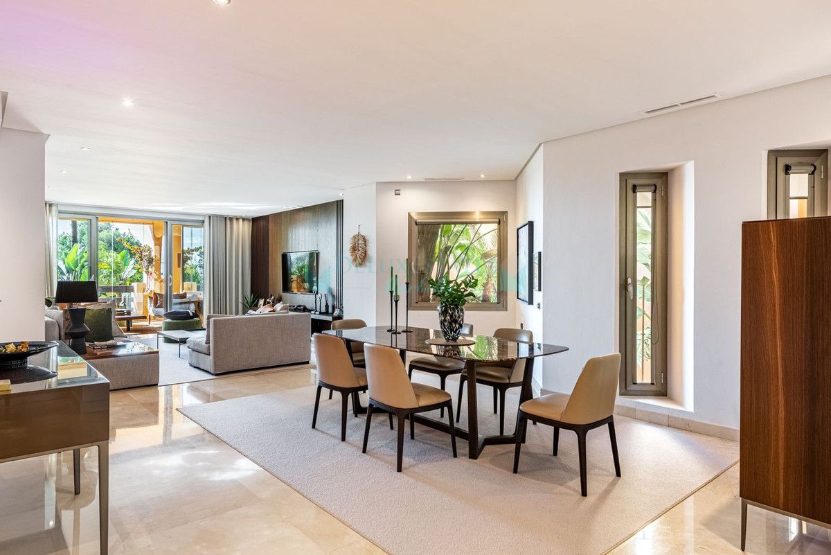 Apartment for sale in Sierra Blanca, Marbella Golden Mile