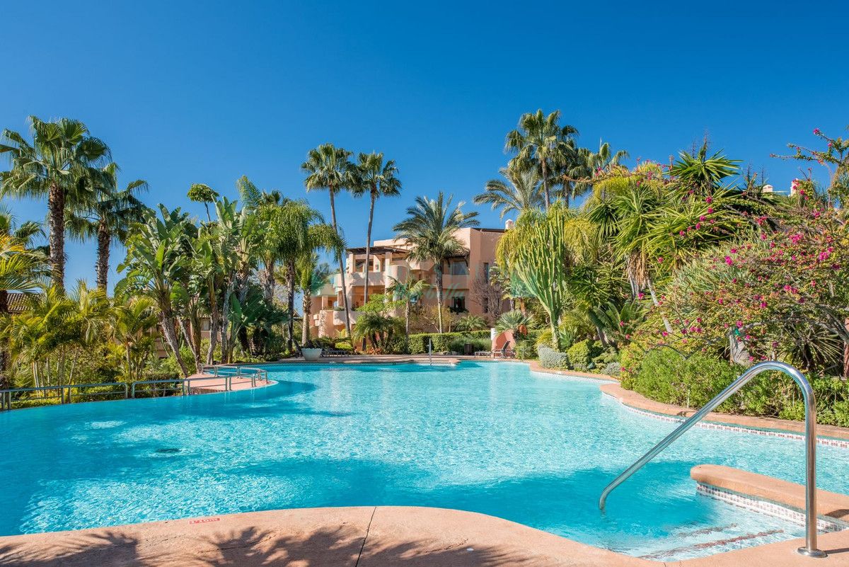 Apartment for sale in Sierra Blanca, Marbella Golden Mile