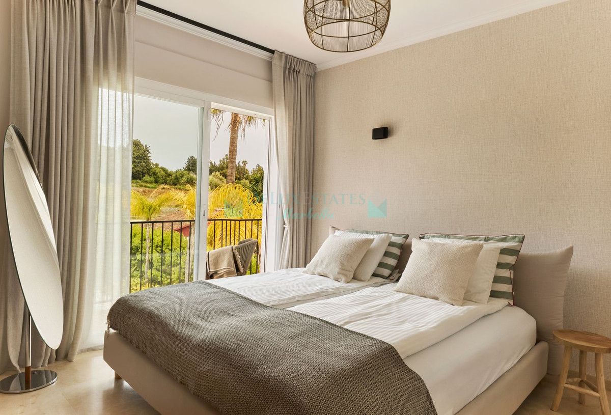 Villa for rent in Nueva Andalucia