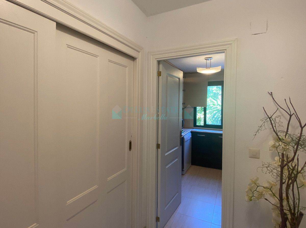 Apartment for rent in Marbella - Puerto Banus