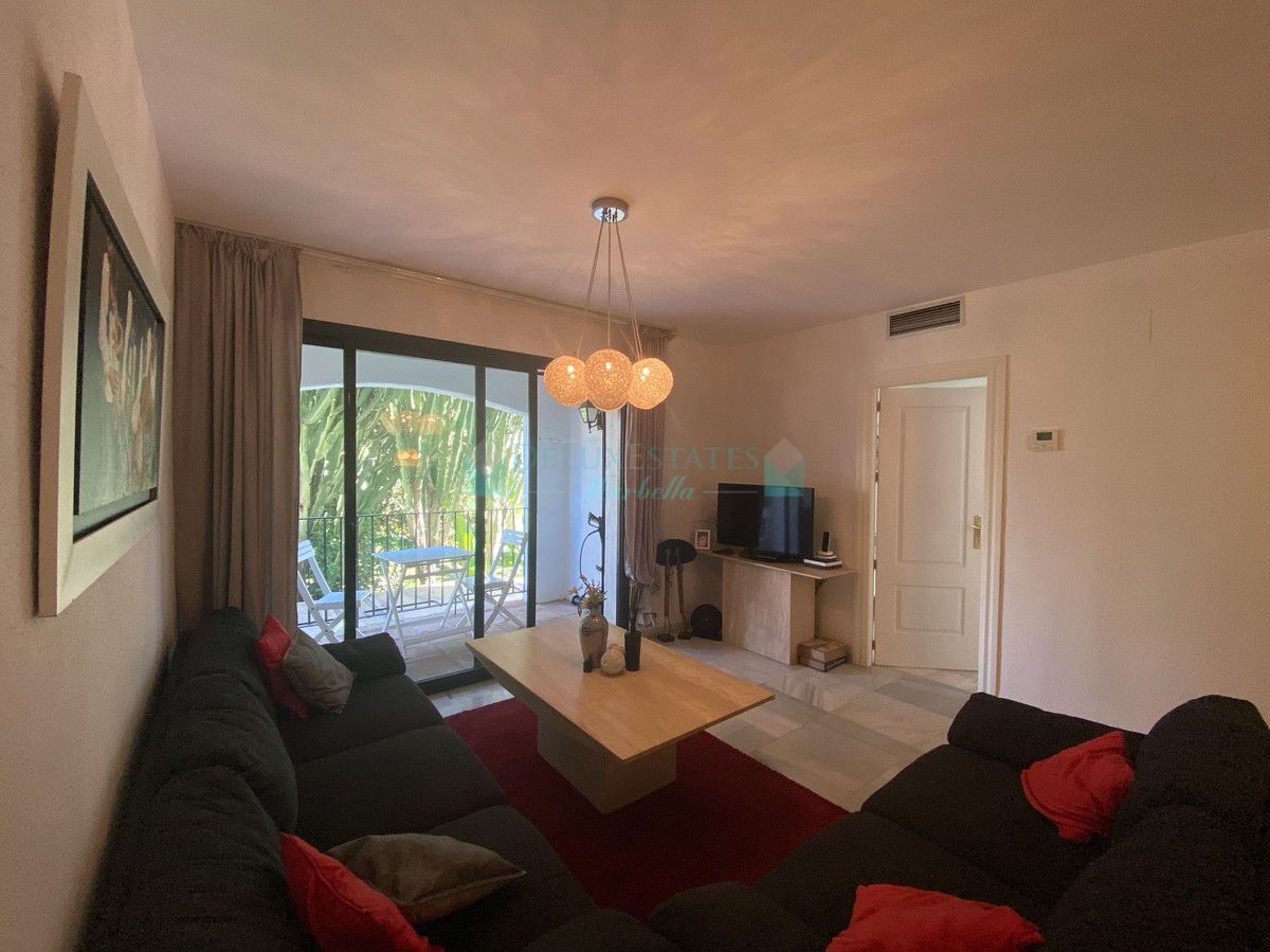 Apartment for rent in Marbella - Puerto Banus