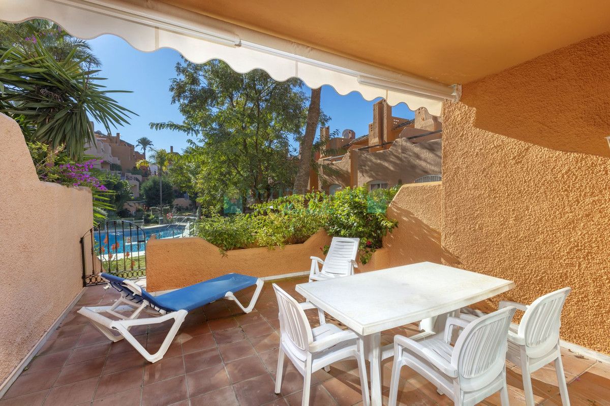 Adosado en venta en Nueva Andalucia