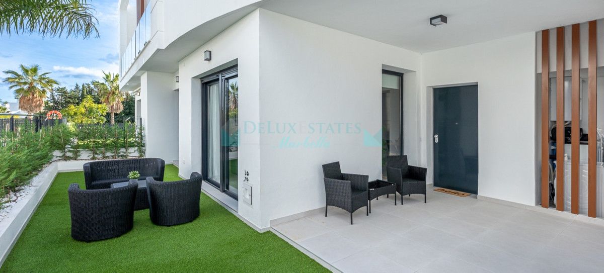 Town House for sale in Estepona