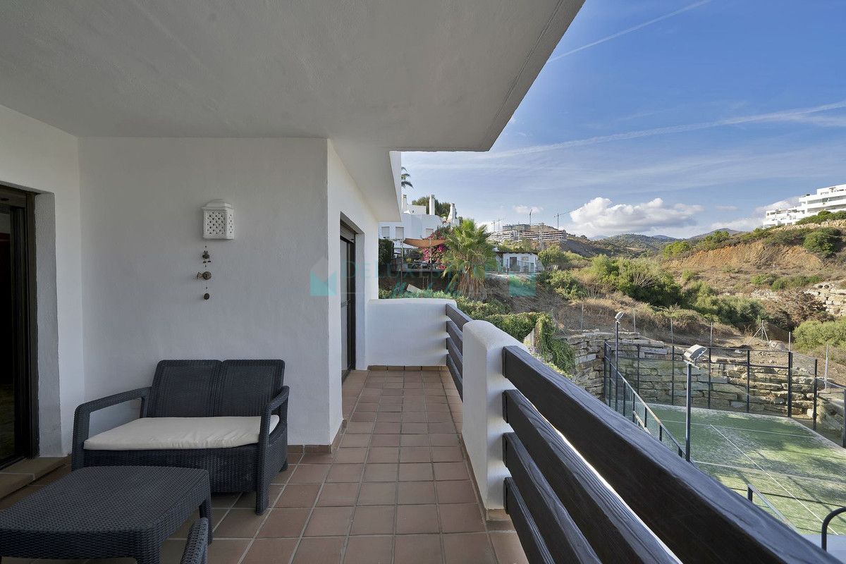 Apartamento en venta en Selwo, Estepona