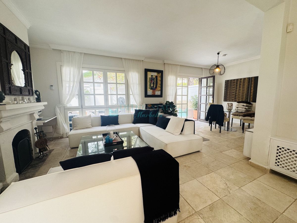 Town House for rent in Marbella Golden Mile