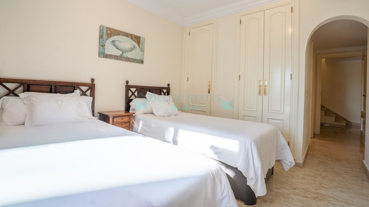 Penthouse for sale in Marbella - Puerto Banus