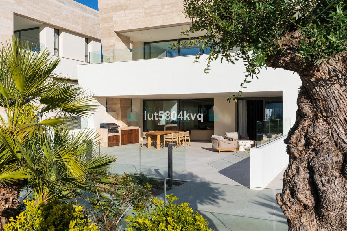 Ground Floor Apartment for rent in Marbella Golden Mile