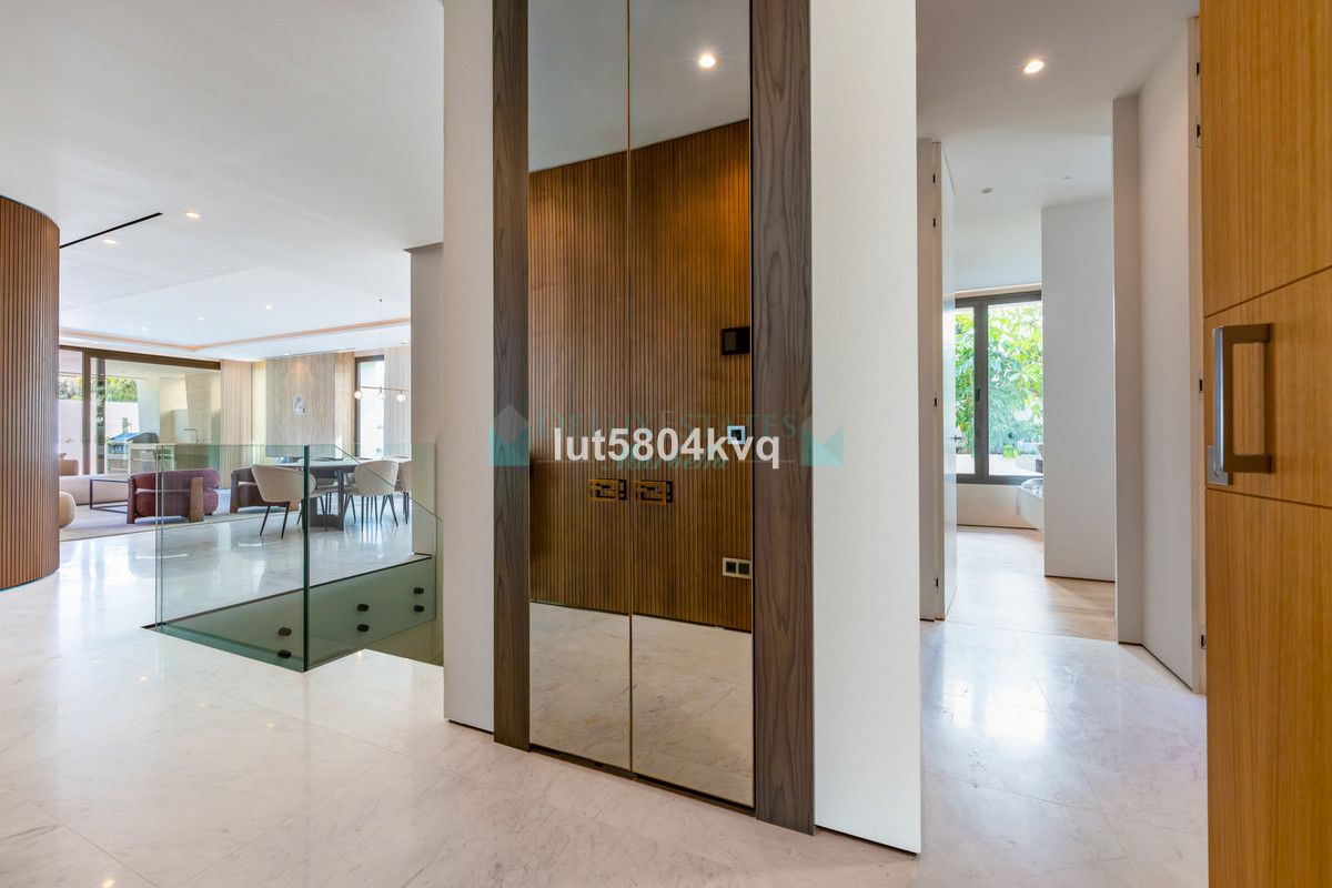 Ground Floor Apartment for rent in Marbella Golden Mile