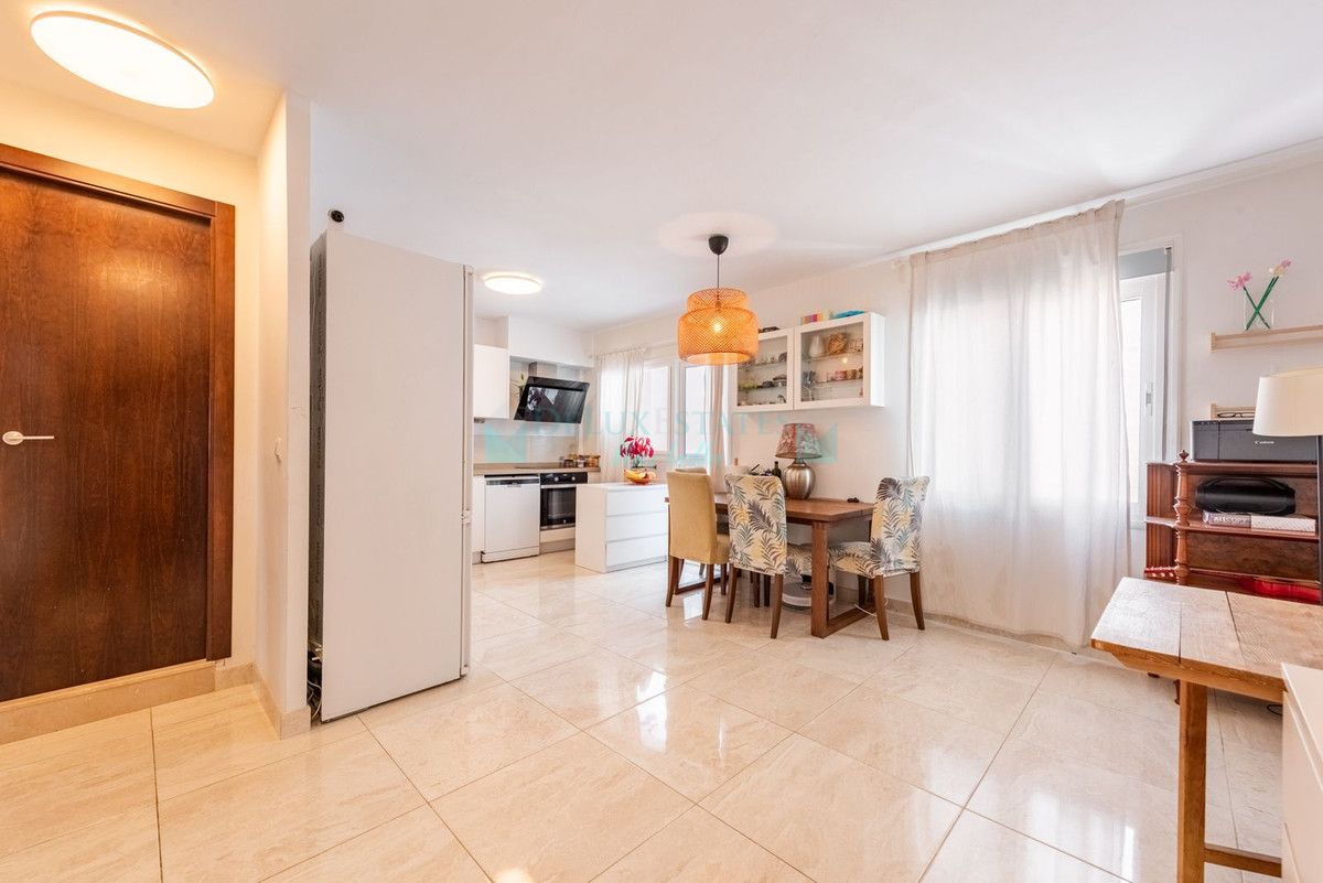 Penthouse for sale in Estepona