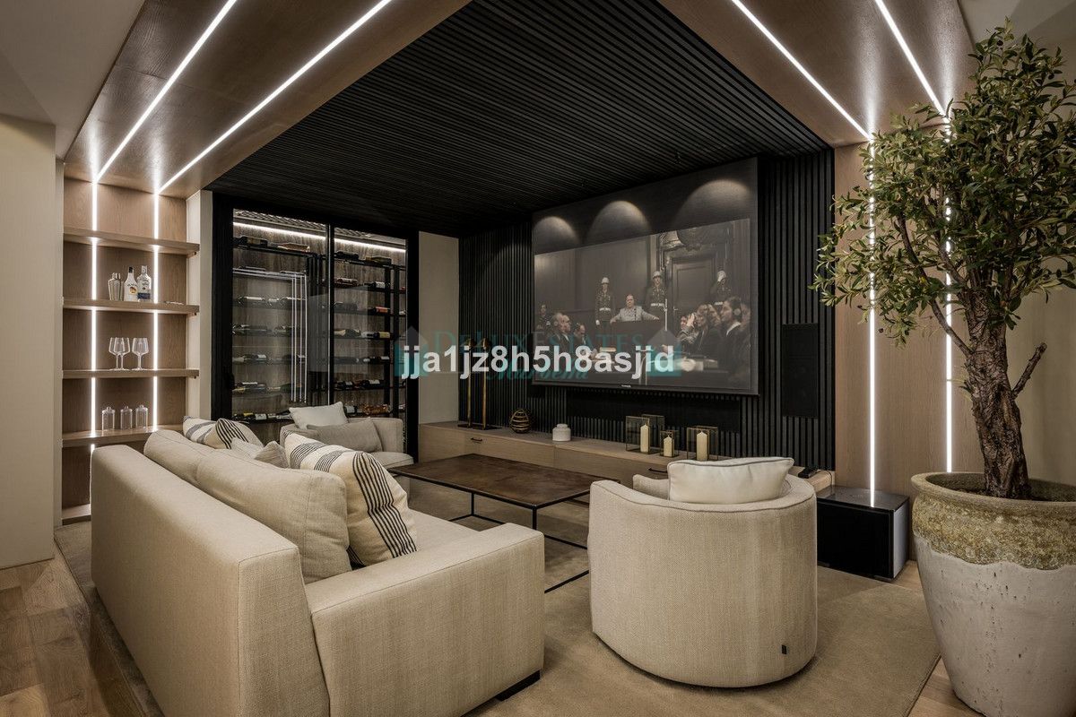 Semi Detached Villa for sale in Sierra Blanca, Marbella Golden Mile