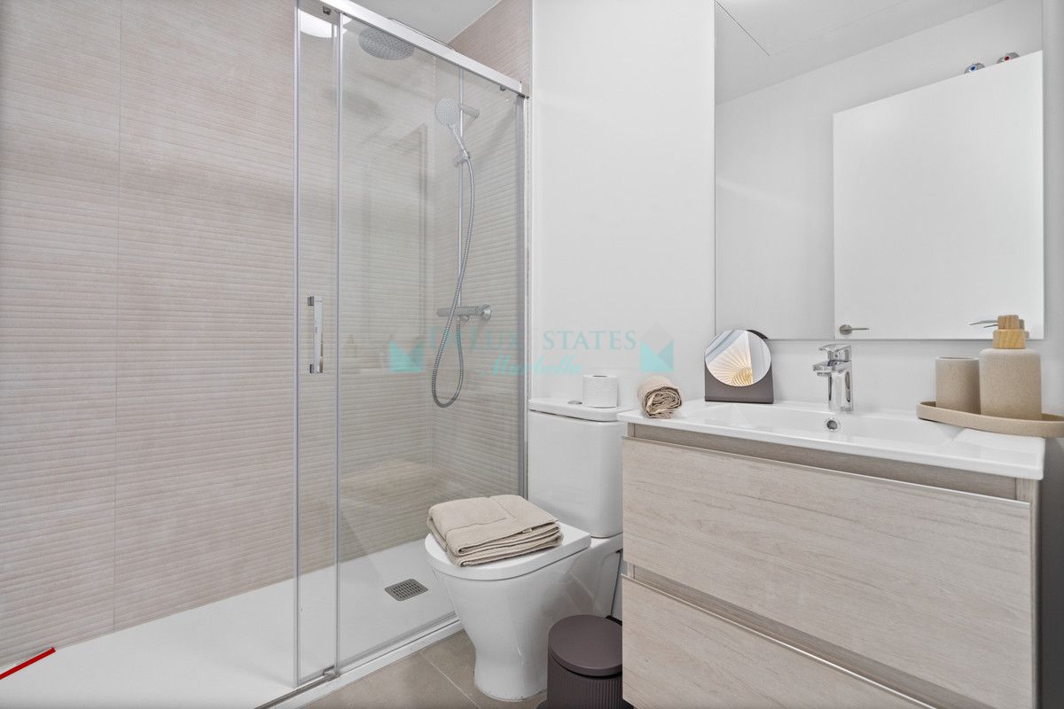 Penthouse for sale in Estepona