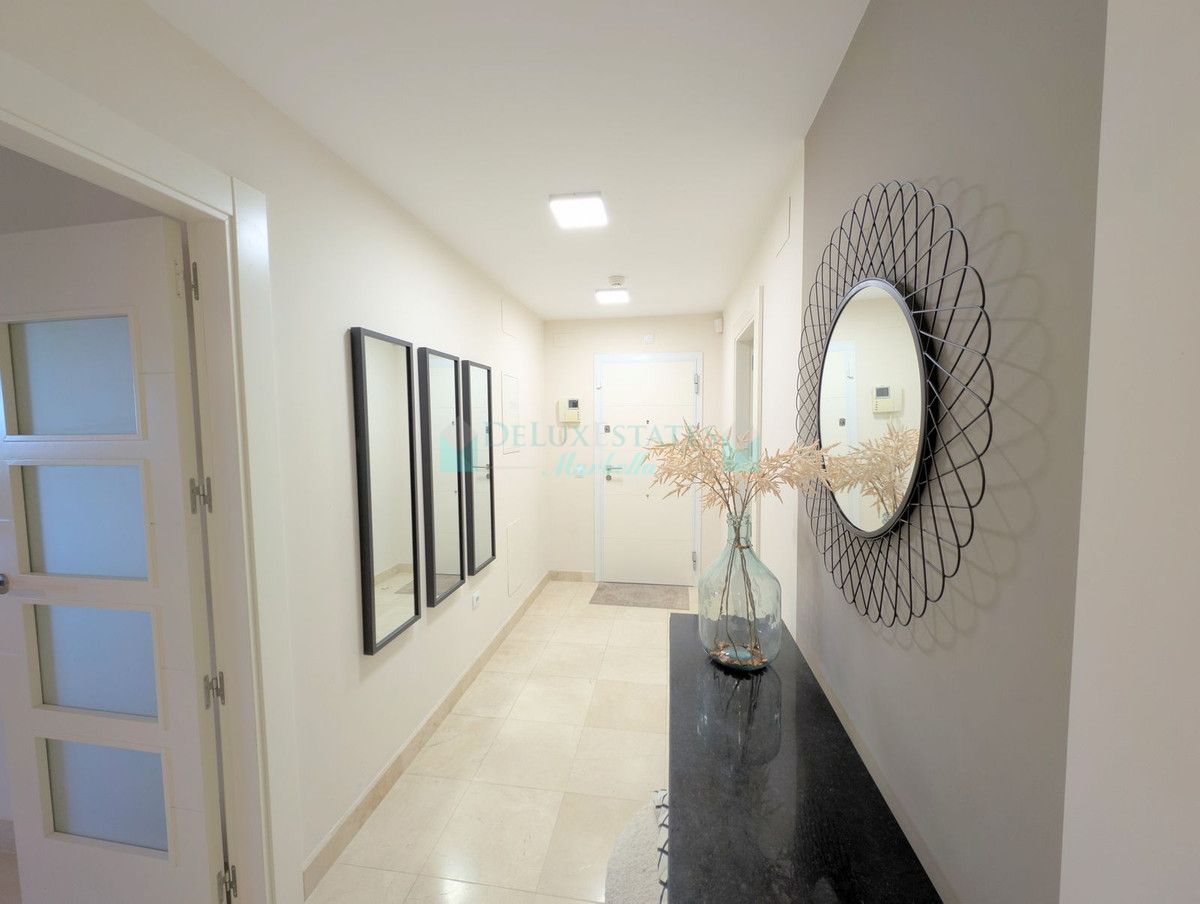 Apartamento en venta en Los Flamingos, Benahavis